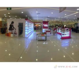 沈陽(yáng)展柜廠生產(chǎn)車間保持干燥的重要性與企業(yè)策劃方案